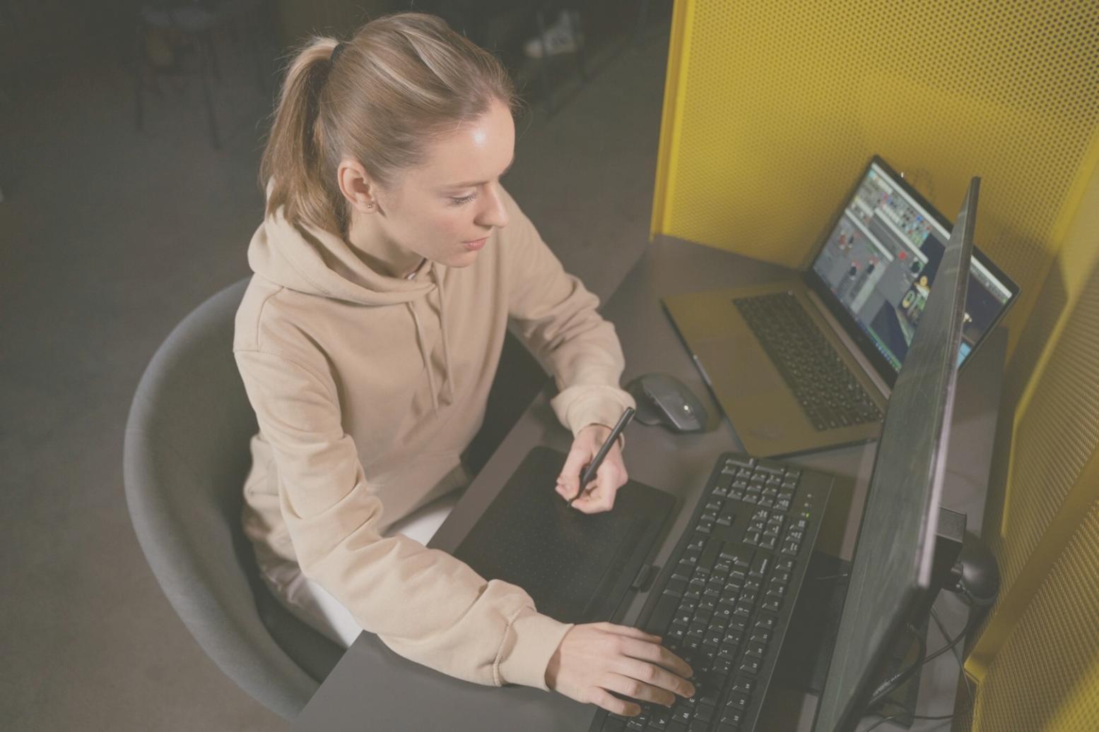 Max Bist live webinar session on explainable machine learning for banking